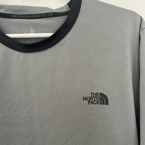 Gray North Face Tee - Mens Large L - Picture 2 of 5